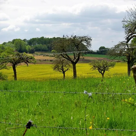 La Maison De Printemps * Bazoches-sur-Hoëne